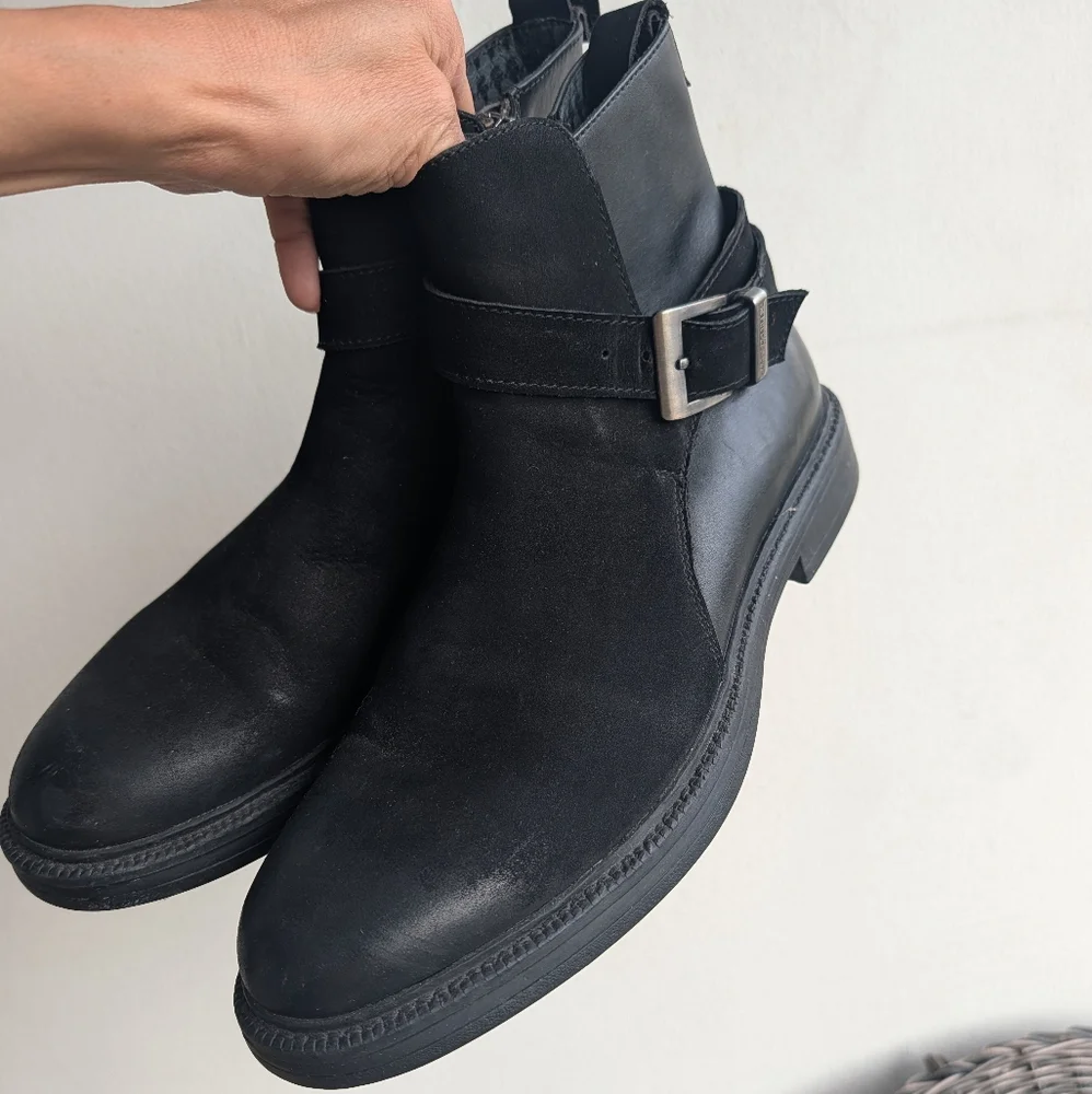 Karl Lagerfeld Paris Black suede and leather Harness with Buckle ankle Boots 9